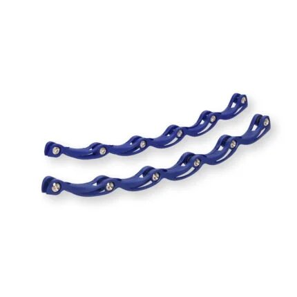 Zwei metallic-blaue T-Blade-Stabilisatoren