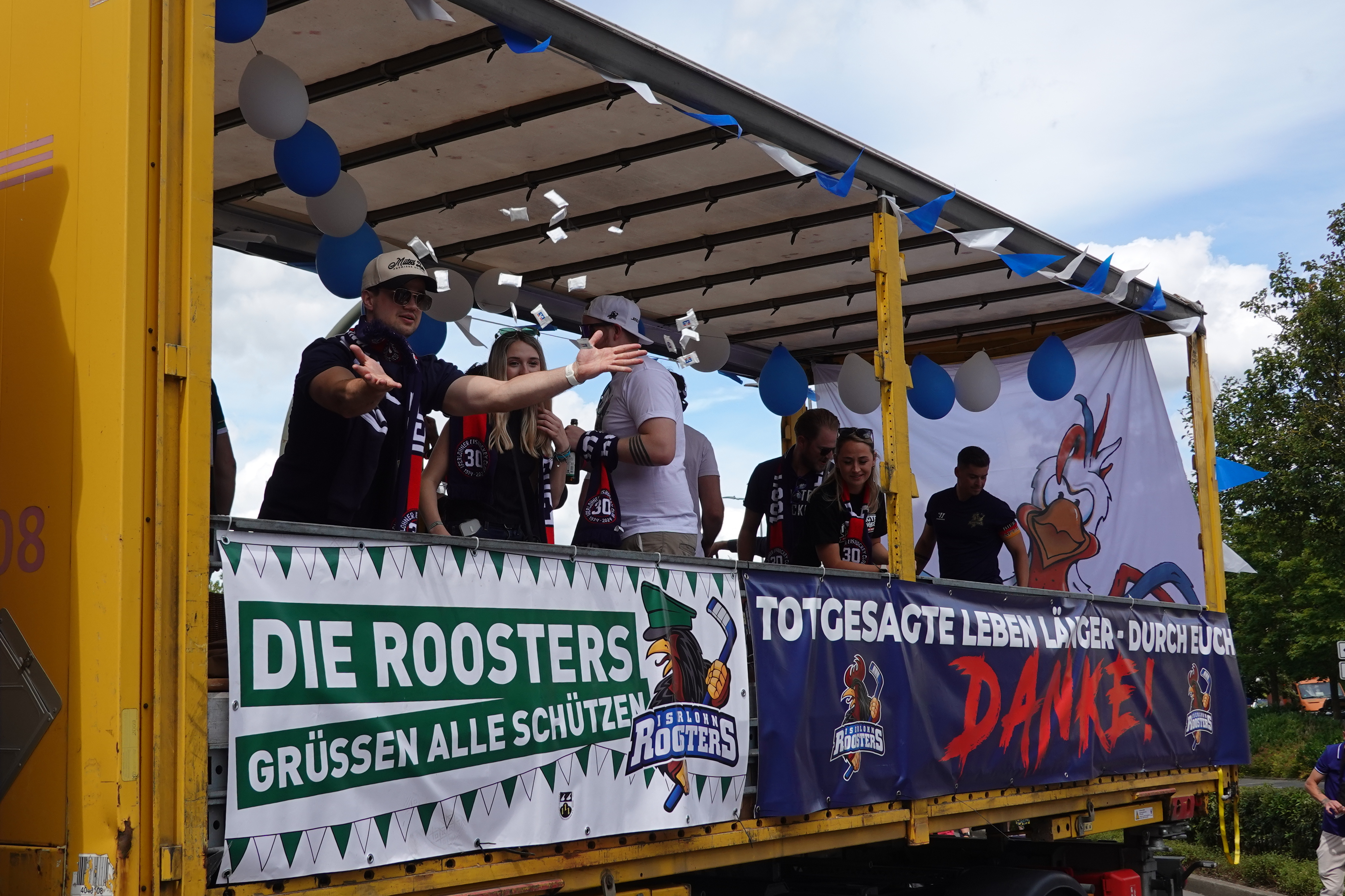 Teamfoto als Kontextbild zur Meldung